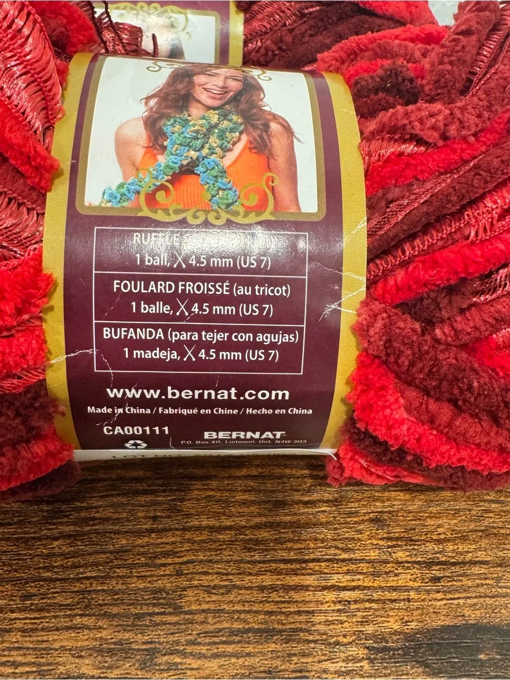 Bernat Truffles Chunky Velvet Yarn Red Lot of 4 Skeins New
